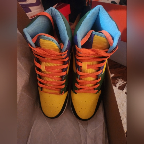 And1 Mid Sneakers. Brand New. Sz 8.5M - Picture 2 of 6